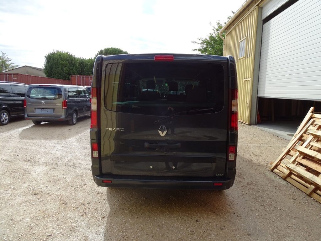 Corbillard mixte Renault Trafic Neuf