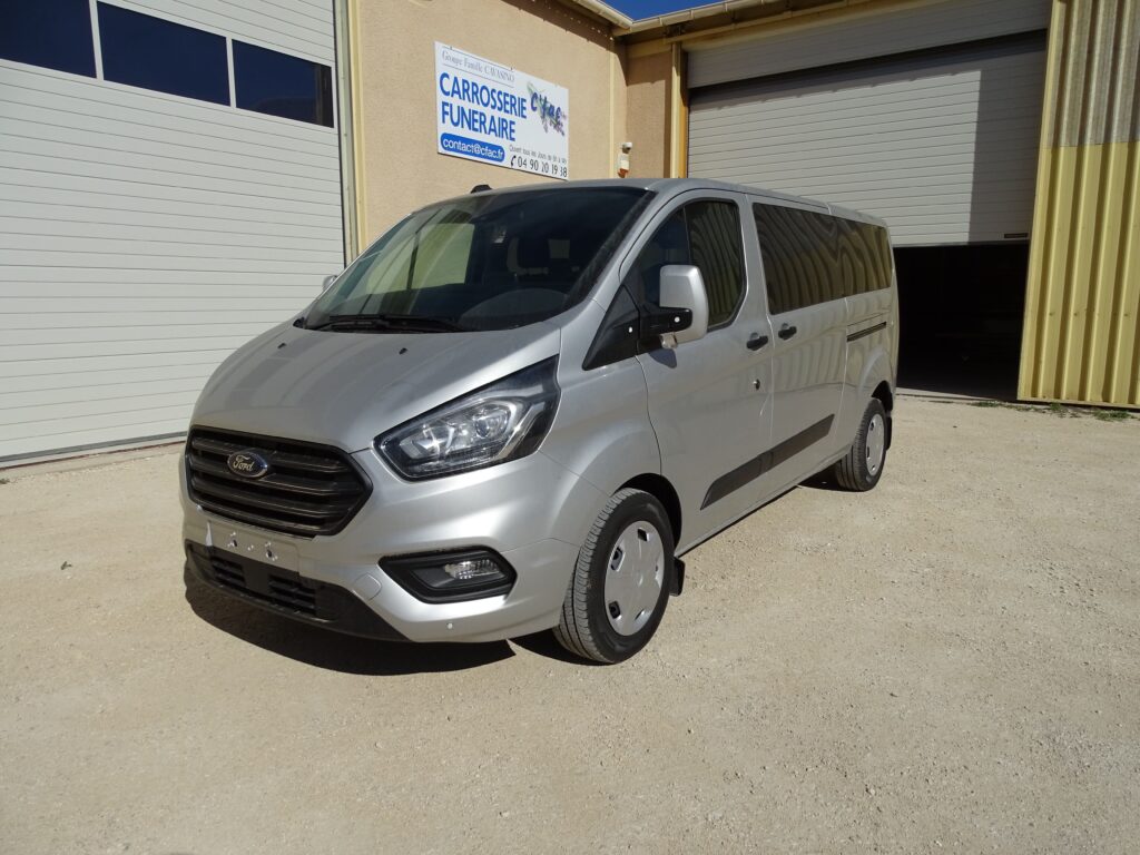 Corbillard Ford Transit Custom