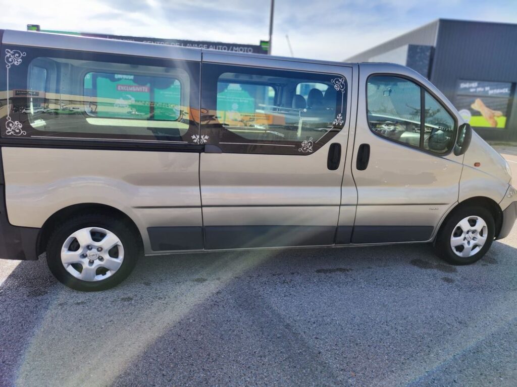 Corbillard occasion Renault Trafic