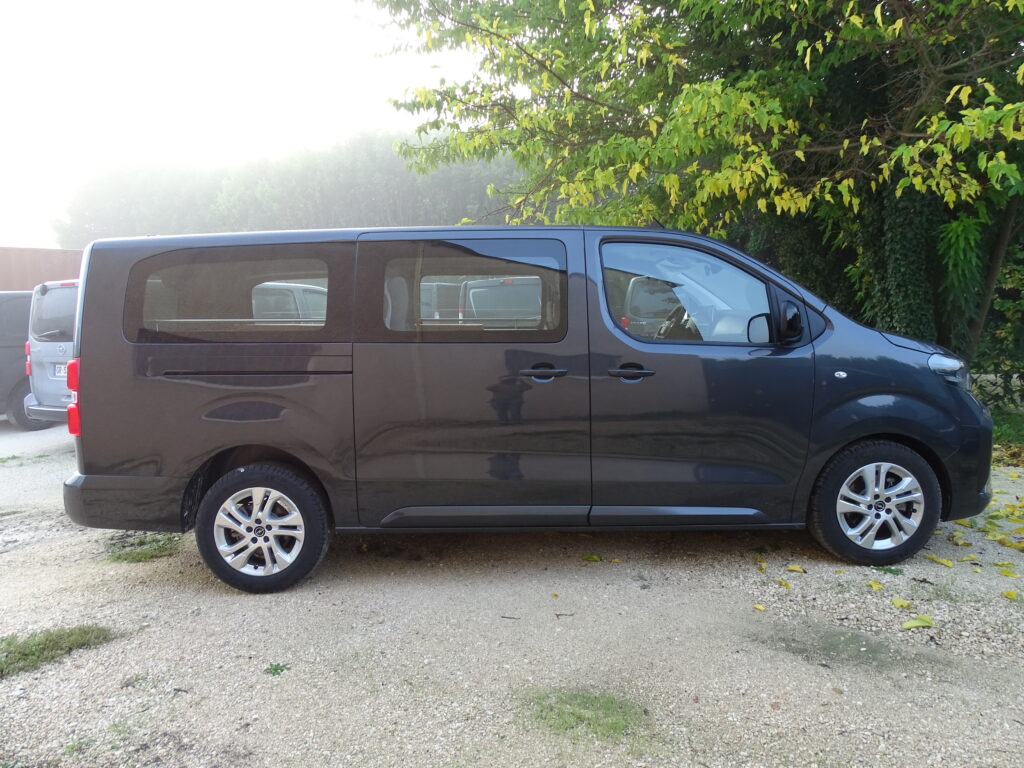 Corbillard Opel Vivaro