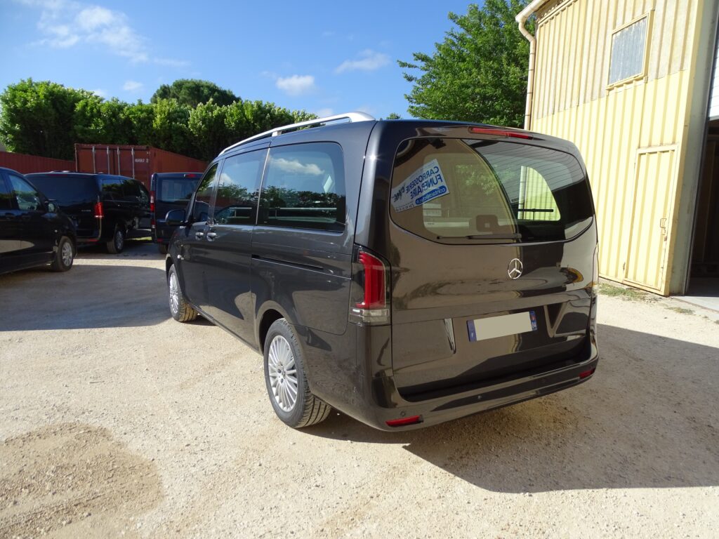 Corbillard Mercedes Vito